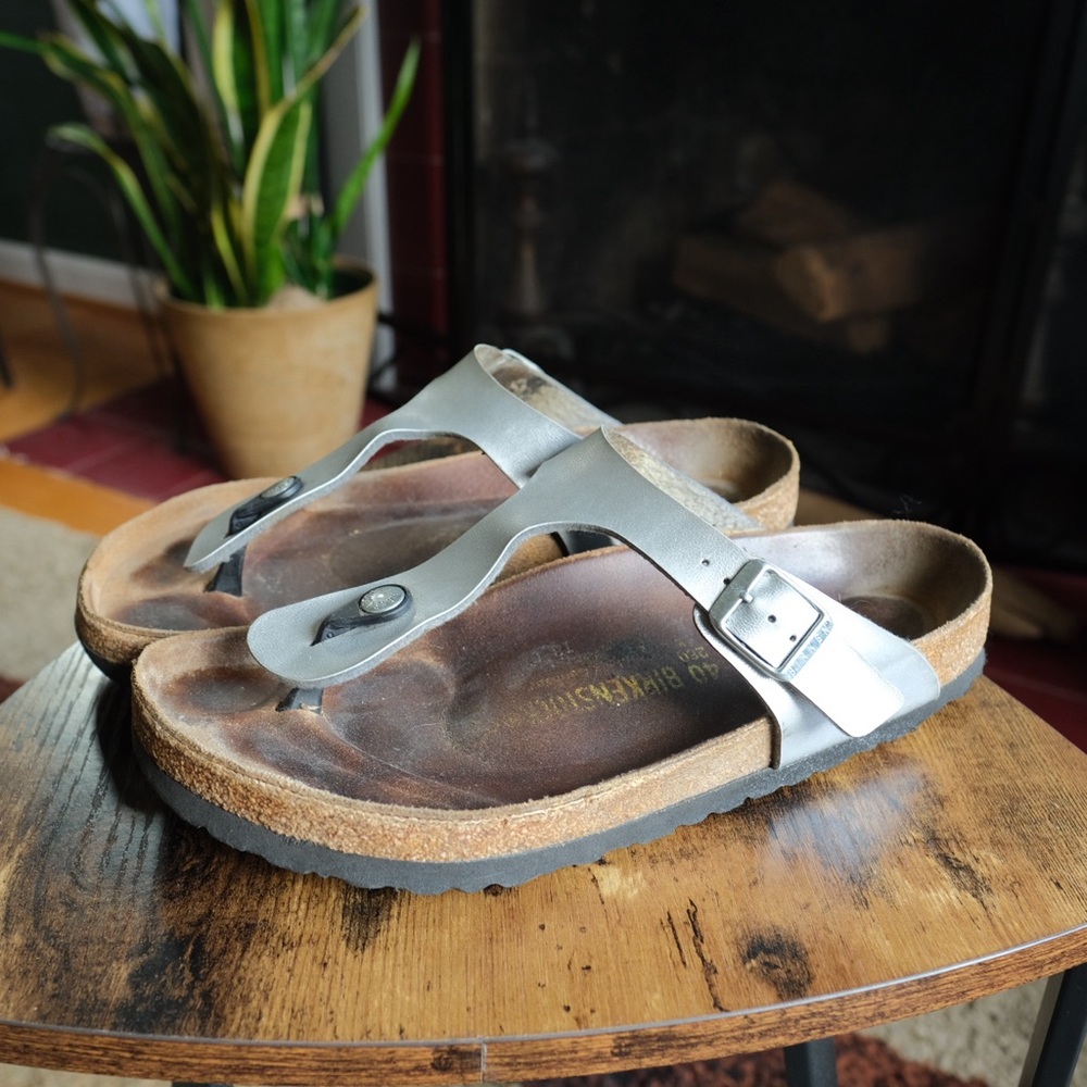 Birkenstock Gizeh Birko-Flor Silver Thong Sandals Size 40 L9/M7 Boho Classic